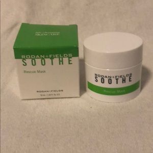 SOOTHE Rescue Mask by Rodan + Fields